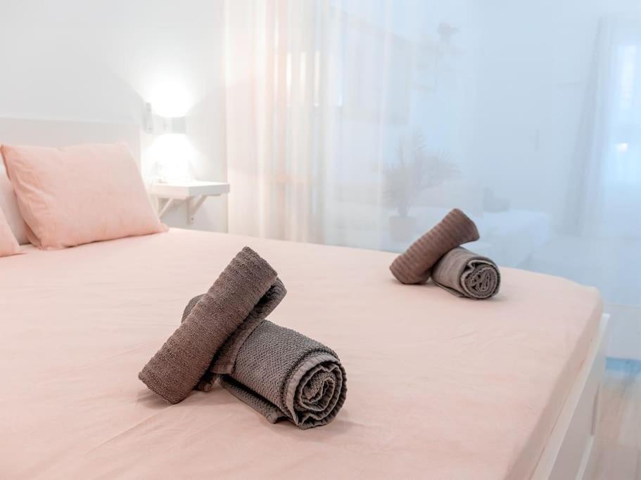 Acogedor Estudio En Triana Con Jacuzzi Y Wifi Севилья Экстерьер фото