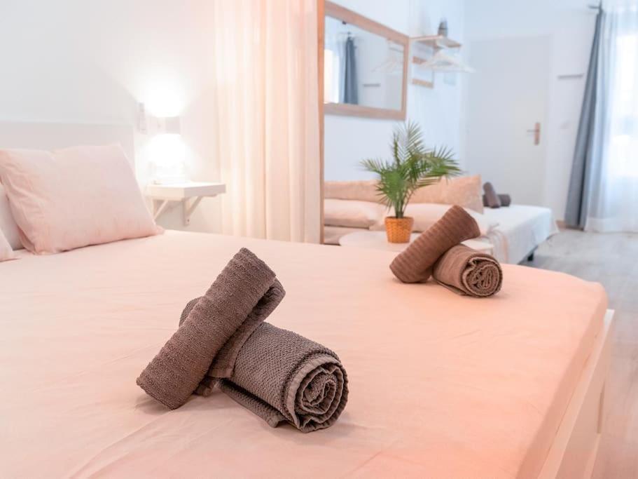 Acogedor Estudio En Triana Con Jacuzzi Y Wifi Севилья Экстерьер фото